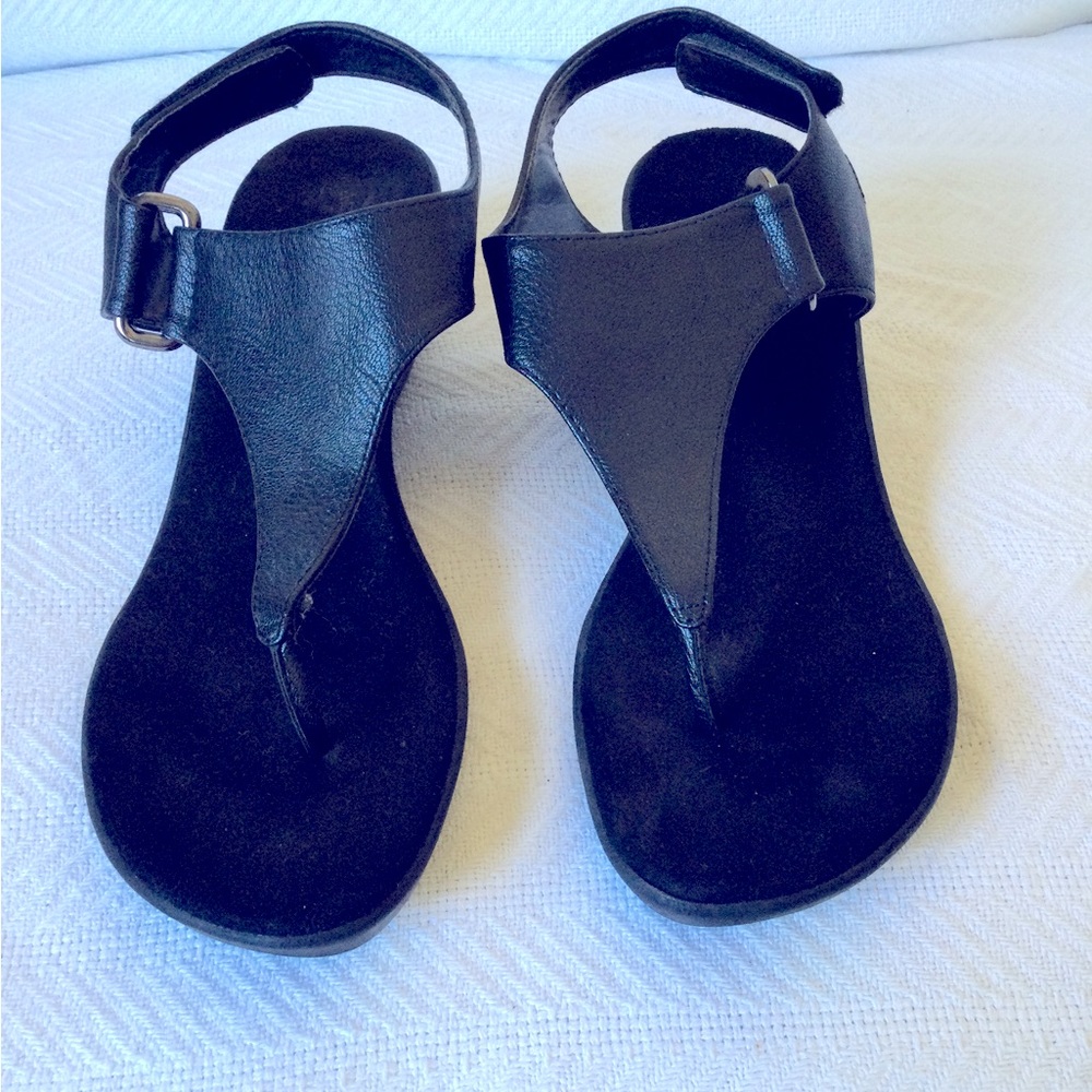 Aerosoles Black Sandals 10W